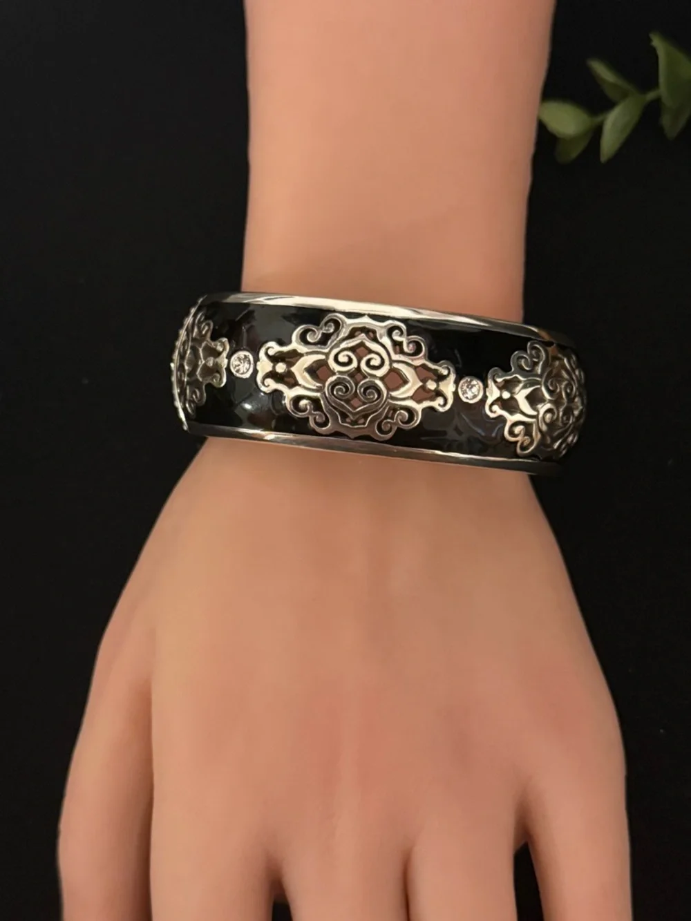Brighton‎ Black Enamel Silver-Tone Filigree Bangle Bracelet
